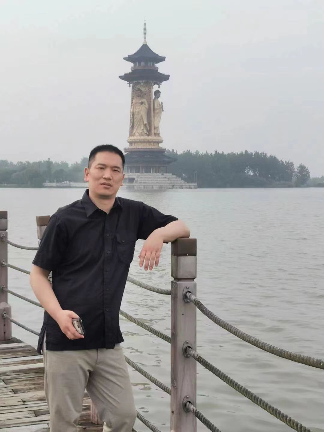 《阅读的力量》季健访谈录：“最美读书人”的故事（61)——访南通市作家协会会员康小亮