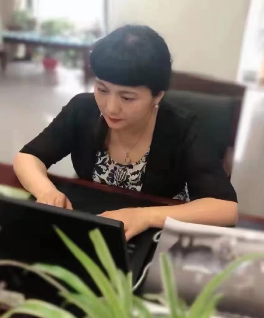 《阅读的力量》季健访谈录：“最美读书人”的故事（63)———访南通市作家协会会员王小洁